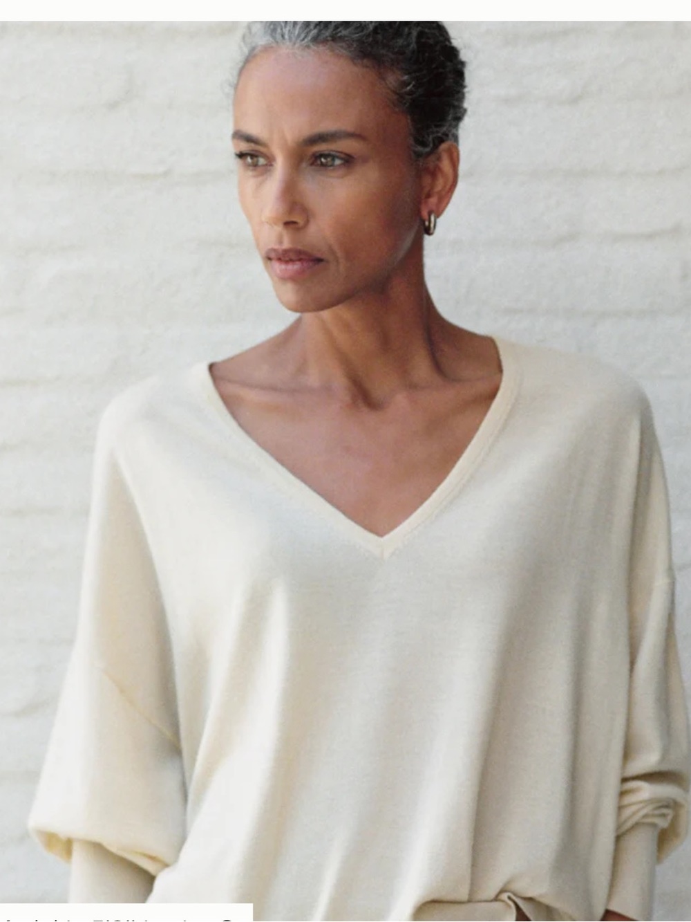 Jenni Kayne Dree V neck sweater size M NWT